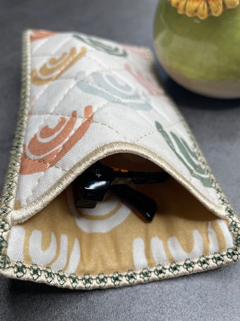 Eyewear Case & Holder