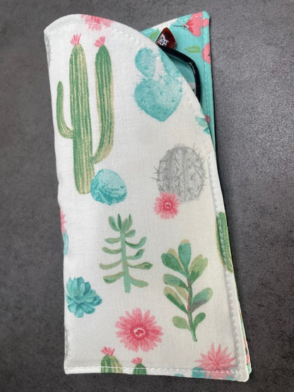 Eyewear Case & Holder