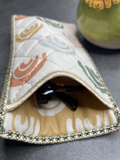 Eyewear Case & Holder